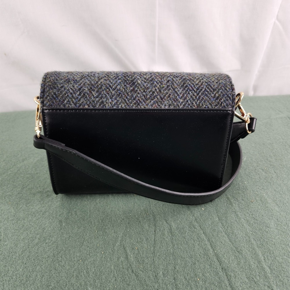 Harris Tweed Crossbody Bag w/ Goldtone Accent Black Leather Snow Paw Herringbone - Picture 6 of 12